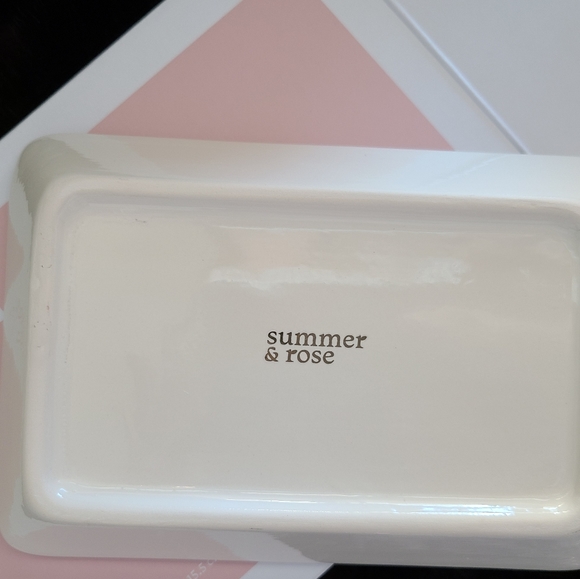 Summer & Rose A place for everything - Picture 4 of 4